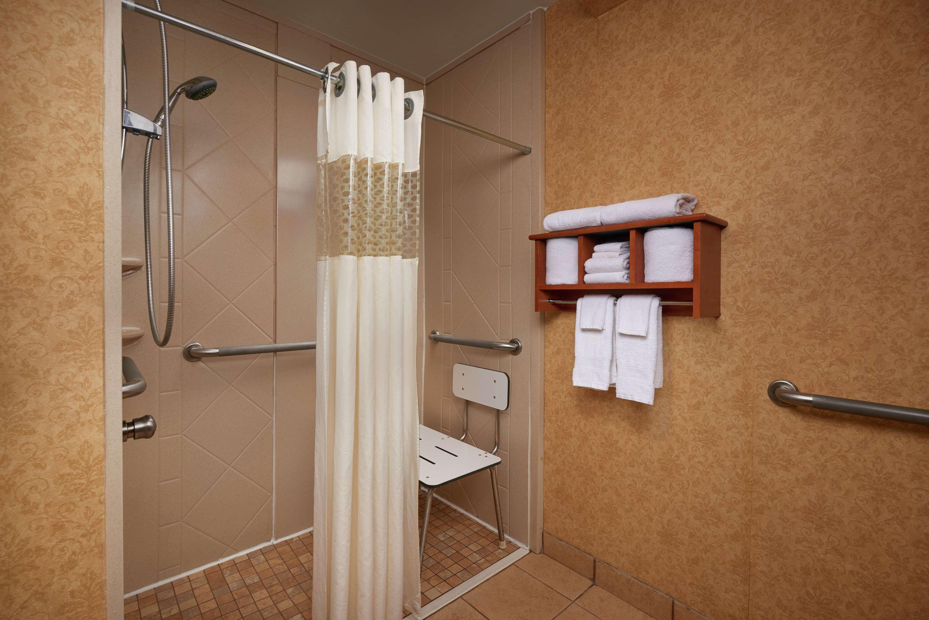 Hampton Inn Franklin Exteriör bild
