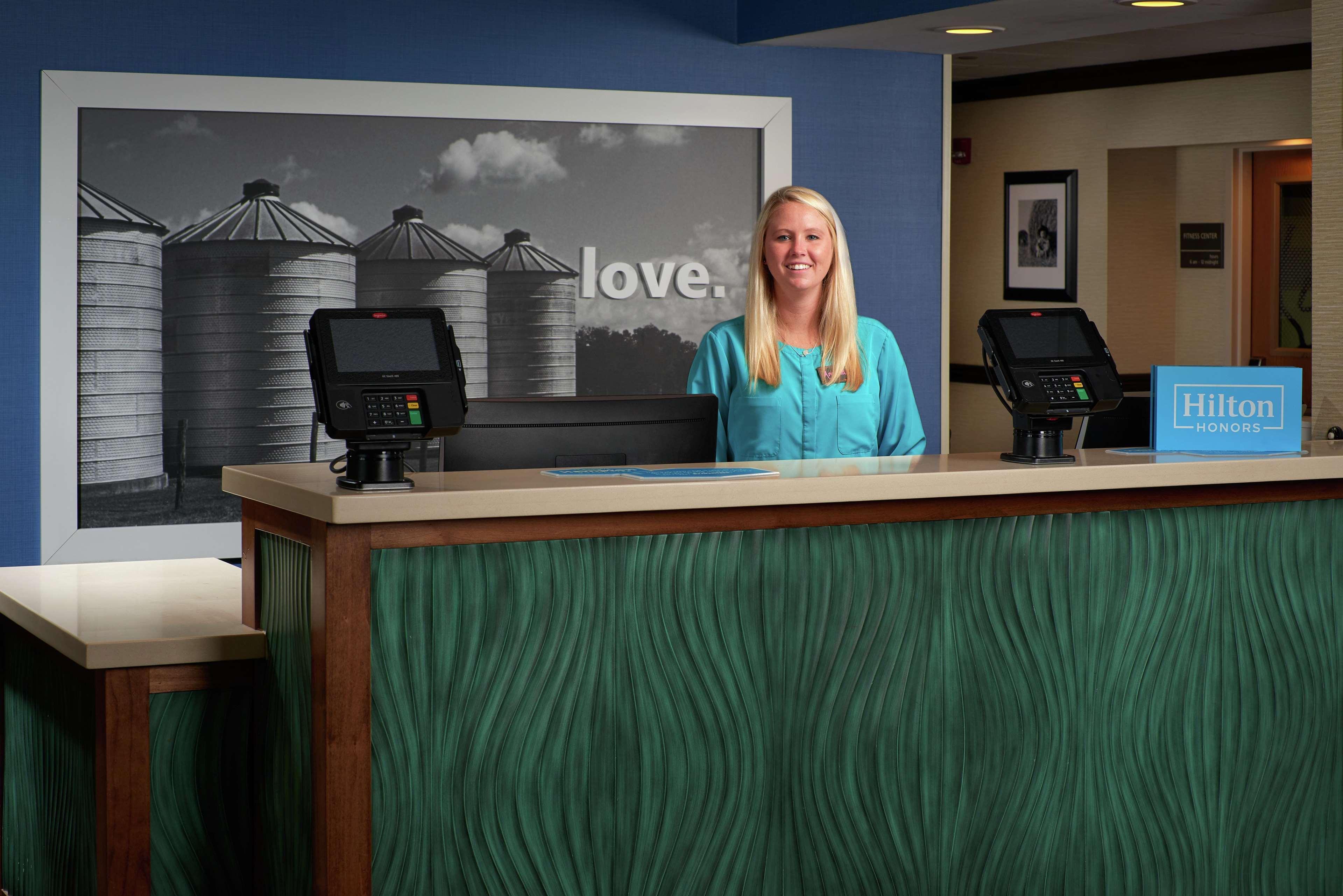 Hampton Inn Franklin Exteriör bild