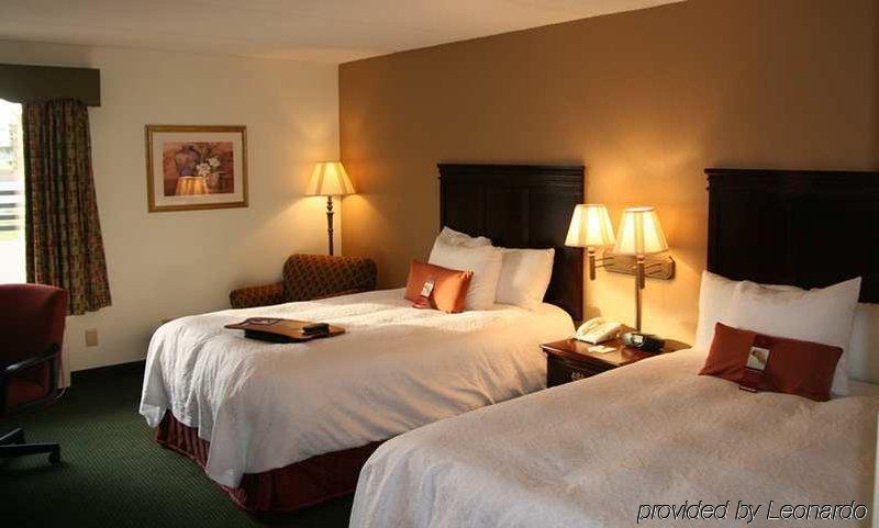 Hampton Inn Franklin Rum bild